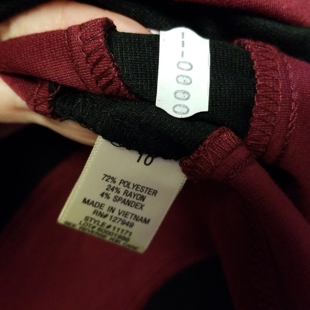 Emma & Michelle Black & Burgundy Dress - Size 10 - Picture 5 of 5